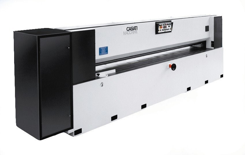 Ghilotină industrială de tăiat furnir TO/CC 2800